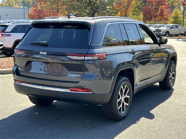 new 2025 Jeep Grand Cherokee car, priced at $48,245