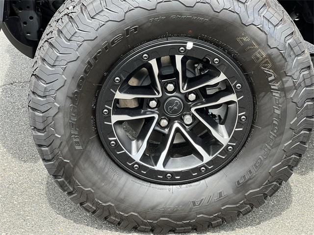 new 2025 Jeep Wrangler car, priced at $51,275