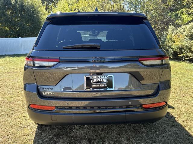 new 2025 Jeep Grand Cherokee car, priced at $39,625