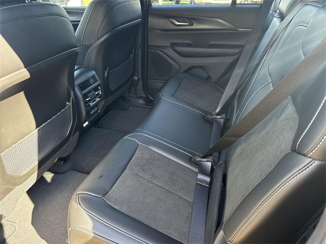 new 2025 Jeep Grand Cherokee car, priced at $39,625