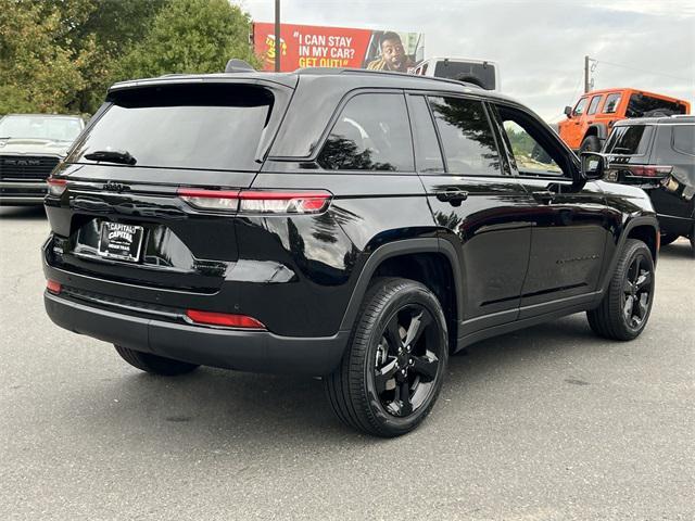 new 2025 Jeep Grand Cherokee car, priced at $42,735