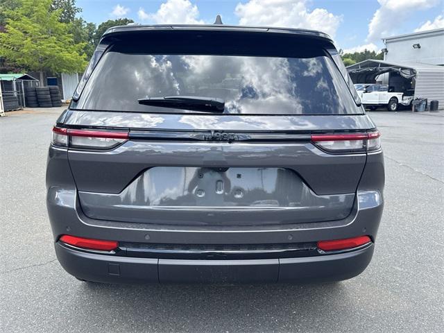 new 2025 Jeep Grand Cherokee car, priced at $37,038