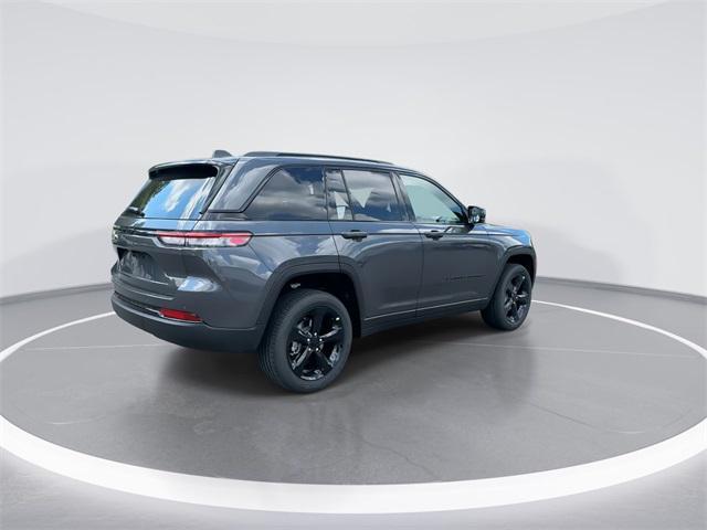 new 2025 Jeep Grand Cherokee car, priced at $37,038