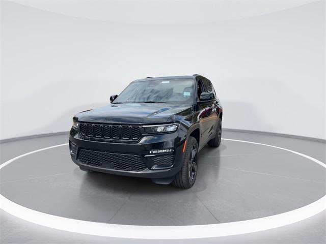 new 2025 Jeep Grand Cherokee car, priced at $46,410