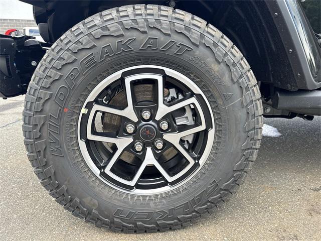 new 2025 Jeep Gladiator car, priced at $50,501