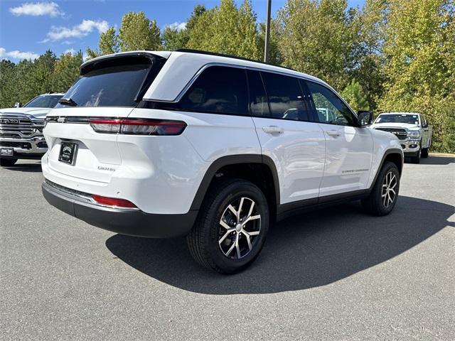 new 2025 Jeep Grand Cherokee car, priced at $42,464