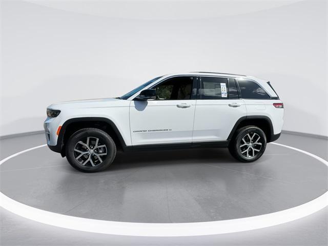 new 2025 Jeep Grand Cherokee car, priced at $42,464