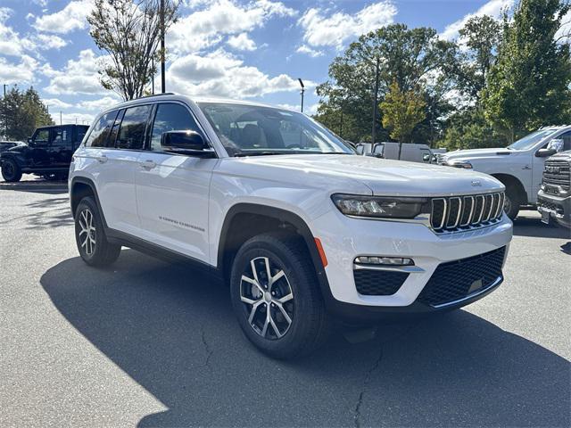 new 2025 Jeep Grand Cherokee car, priced at $42,464