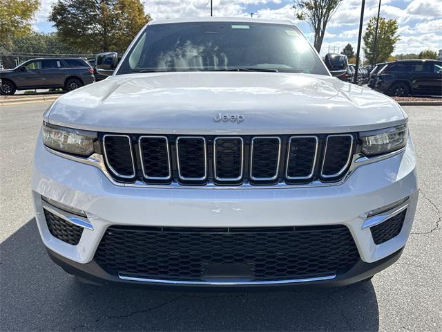 new 2025 Jeep Grand Cherokee car, priced at $42,464