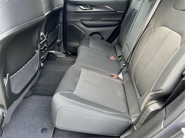 new 2025 Jeep Grand Cherokee car, priced at $35,920