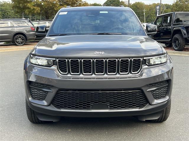 new 2025 Jeep Grand Cherokee car, priced at $35,920
