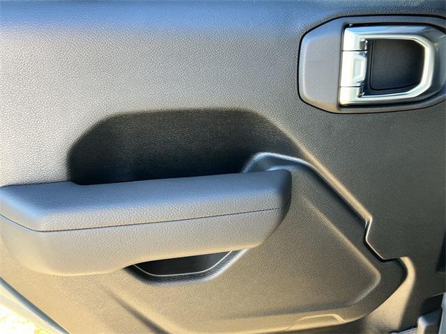 new 2026 Jeep Wrangler car, priced at $52,400