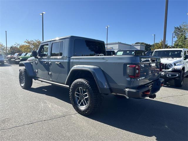 new 2025 Jeep Gladiator car, priced at $44,990