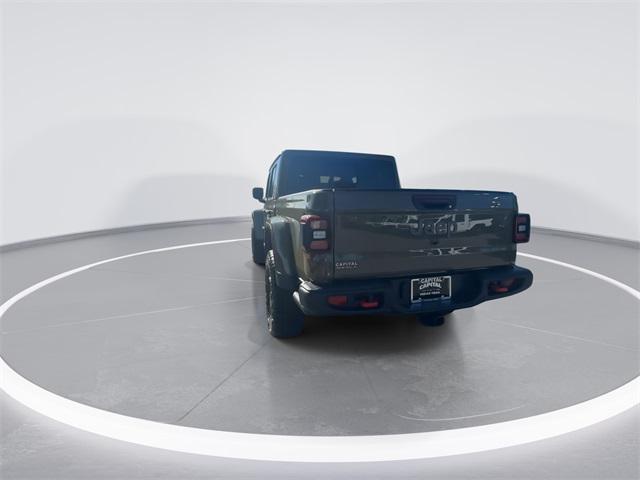 new 2025 Jeep Gladiator car, priced at $52,401