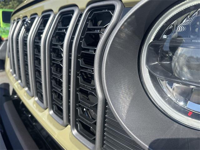 new 2025 Jeep Gladiator car, priced at $52,401