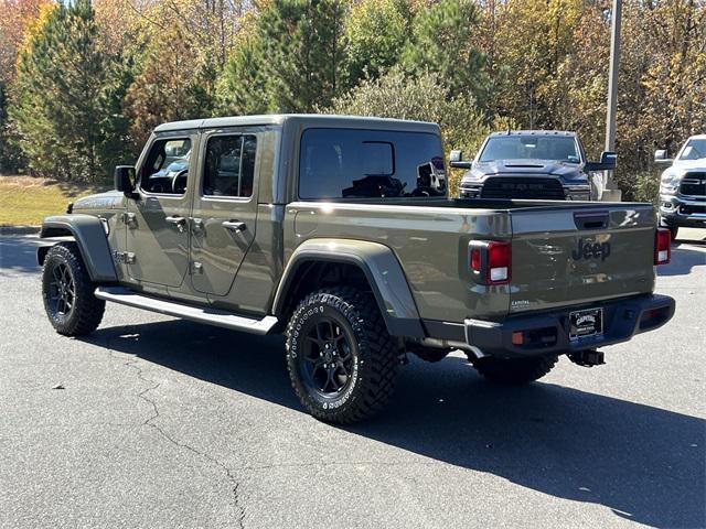 new 2025 Jeep Gladiator car, priced at $43,471