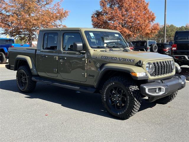 new 2025 Jeep Gladiator car, priced at $43,471
