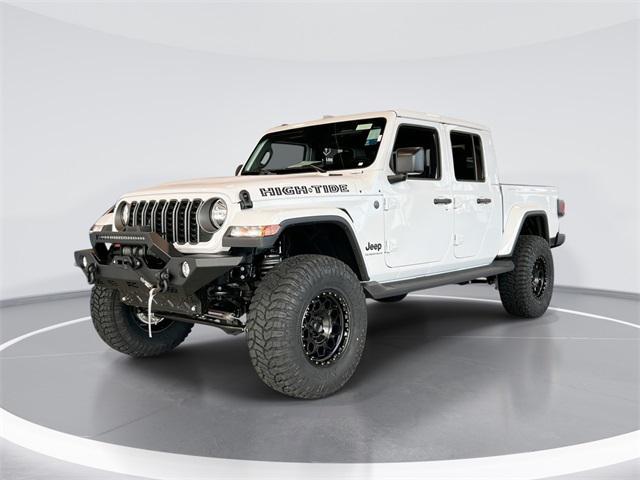 new 2025 Jeep Gladiator car, priced at $54,717