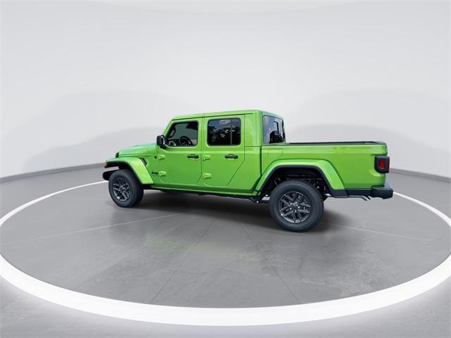 new 2025 Jeep Gladiator car, priced at $38,850