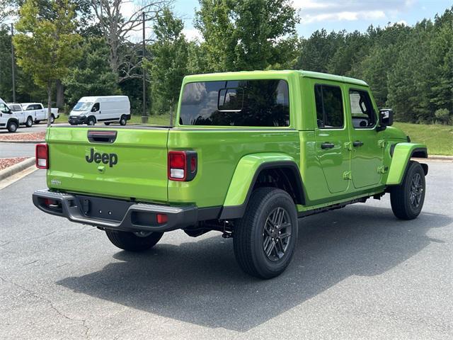 new 2025 Jeep Gladiator car, priced at $38,850