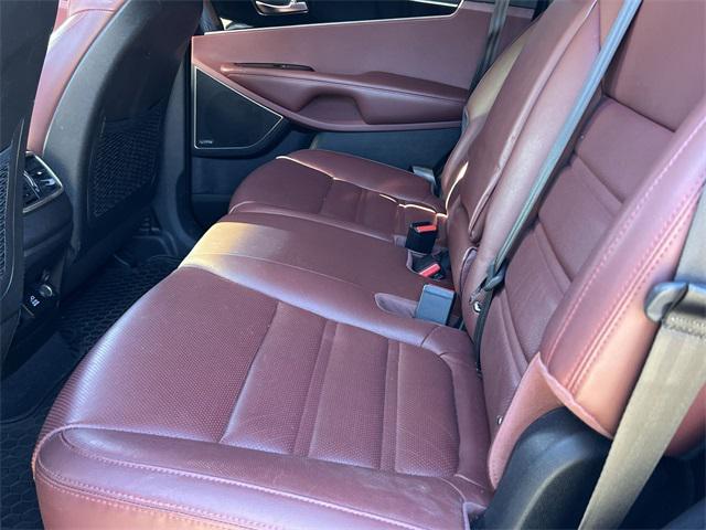 used 2018 Kia Sorento car, priced at $12,998