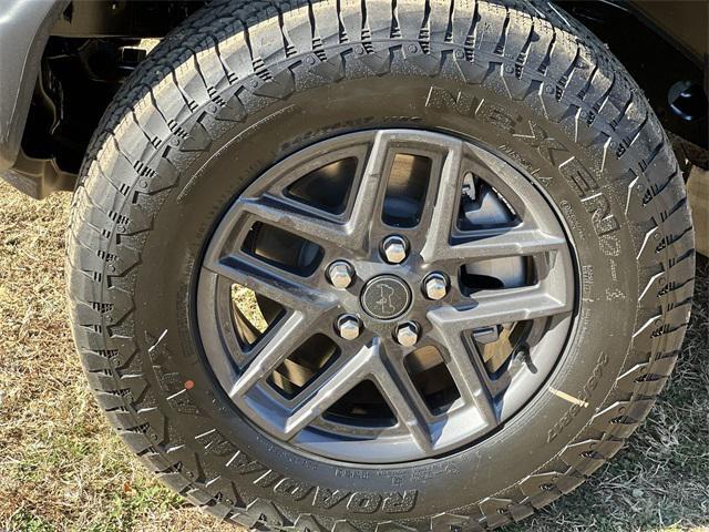 new 2026 Jeep Wrangler car, priced at $44,022