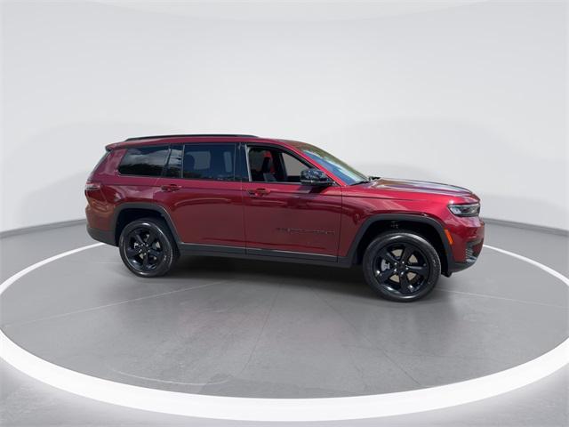 new 2025 Jeep Grand Cherokee L car, priced at $41,125