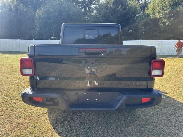 new 2025 Jeep Gladiator car, priced at $42,352