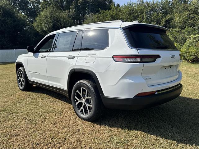 new 2025 Jeep Grand Cherokee L car, priced at $37,400