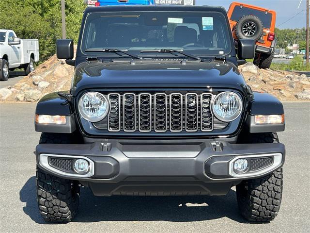 new 2025 Jeep Gladiator car, priced at $42,352
