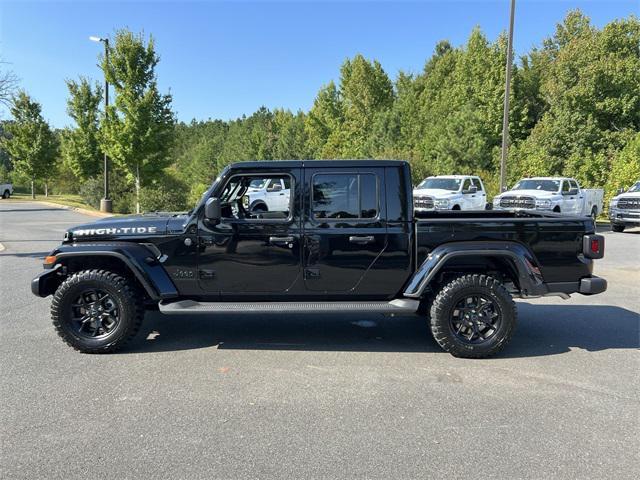 new 2025 Jeep Gladiator car, priced at $42,352