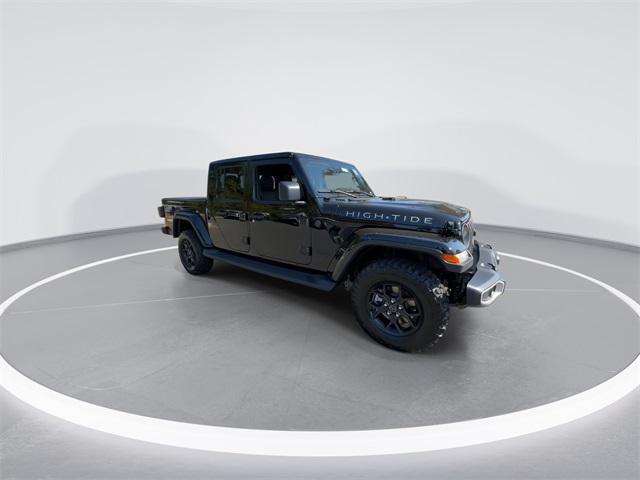 new 2025 Jeep Gladiator car, priced at $42,352