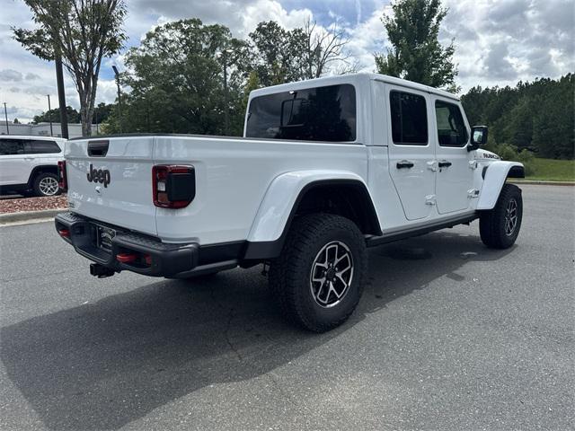 new 2025 Jeep Gladiator car, priced at $52,704