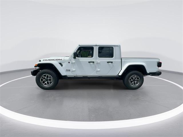 new 2025 Jeep Gladiator car, priced at $52,704