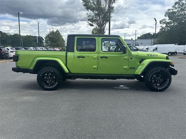 new 2025 Jeep Gladiator car, priced at $42,587