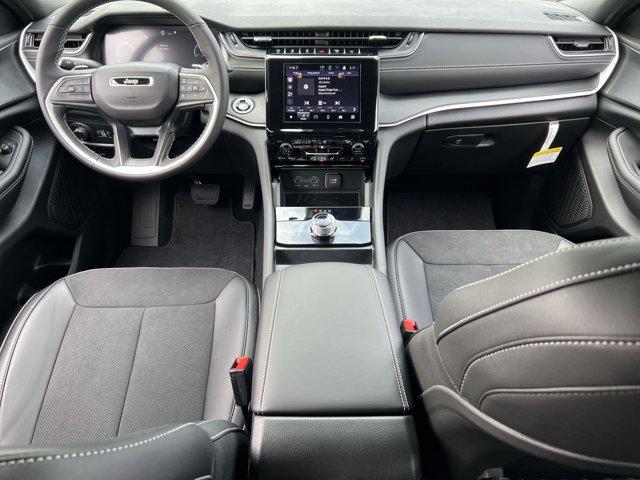 new 2025 Jeep Grand Cherokee L car, priced at $43,617