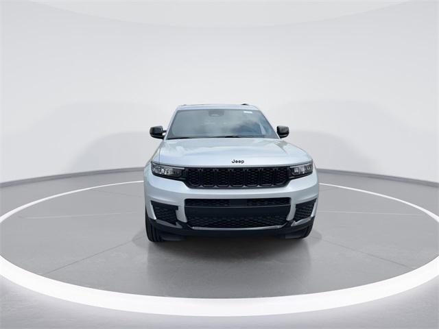 new 2025 Jeep Grand Cherokee L car, priced at $43,617