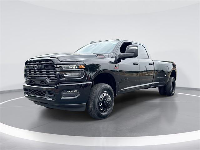 new 2025 Ram 3500 car, priced at $72,862