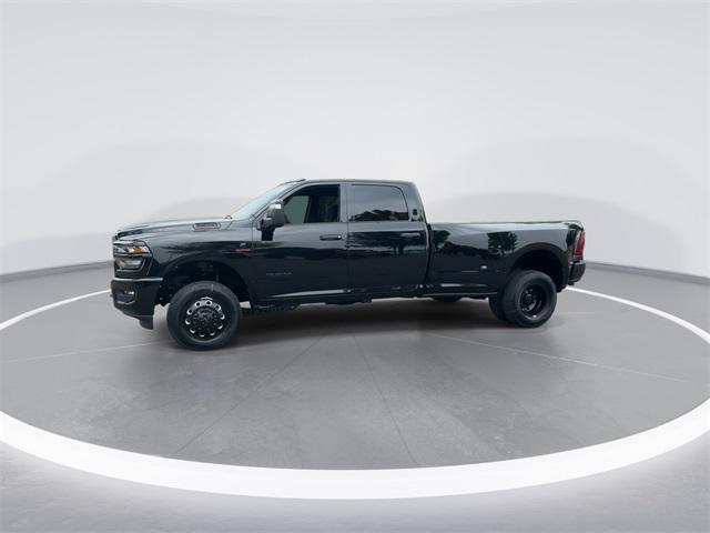 new 2025 Ram 3500 car, priced at $72,862