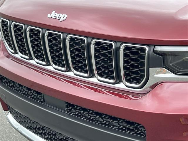 new 2025 Jeep Grand Cherokee L car, priced at $37,913