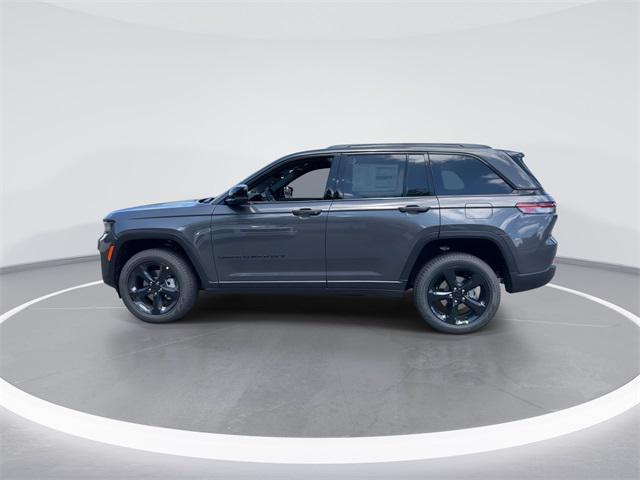new 2025 Jeep Grand Cherokee car, priced at $43,348