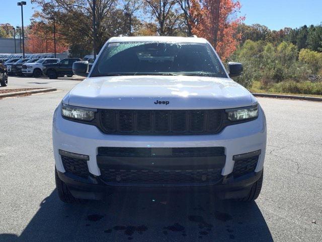 new 2025 Jeep Grand Cherokee L car, priced at $50,581