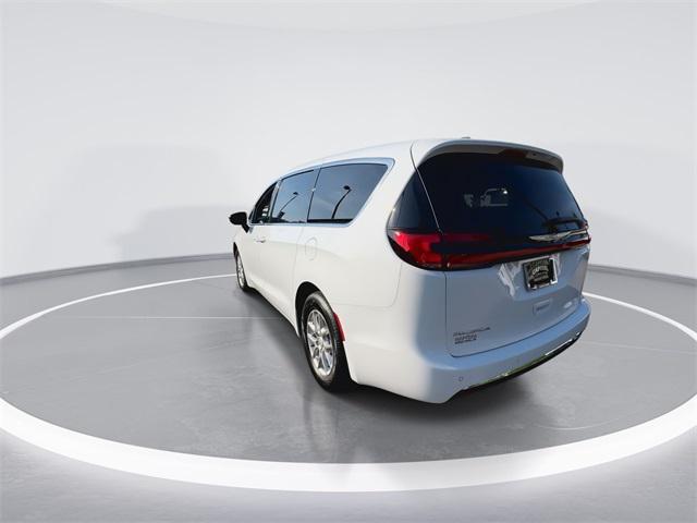 new 2025 Chrysler Pacifica car, priced at $38,700