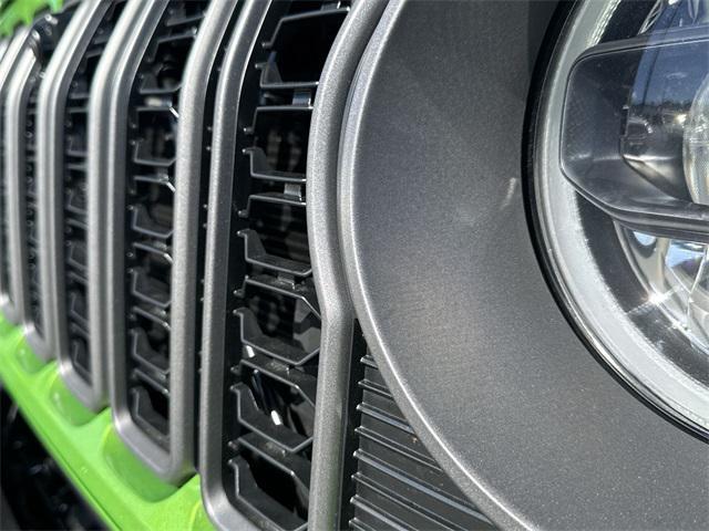 new 2025 Jeep Gladiator car, priced at $52,401