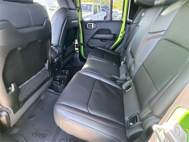 new 2025 Jeep Gladiator car, priced at $52,401