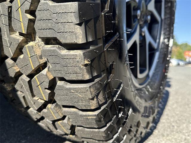 new 2025 Jeep Gladiator car, priced at $52,401