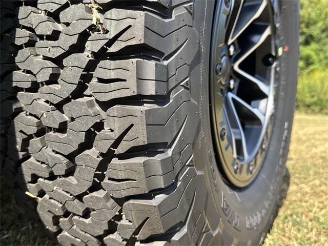 new 2025 Jeep Wrangler car, priced at $59,755