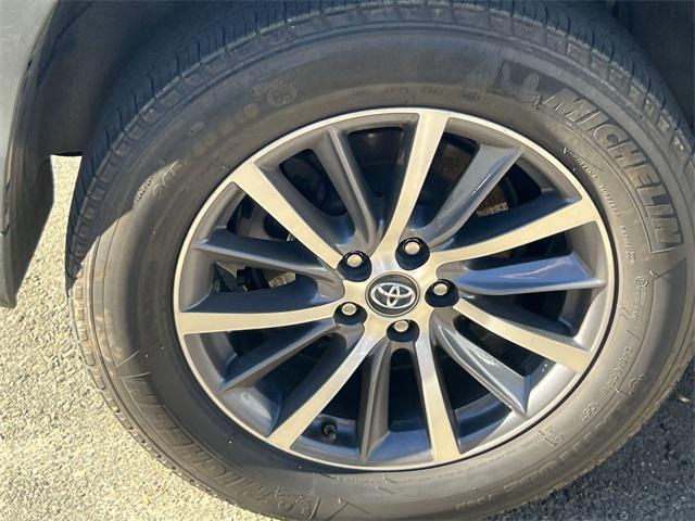 used 2017 Toyota Highlander car, priced at $18,610