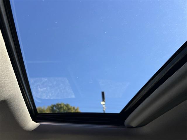 used 2017 Toyota Highlander car, priced at $18,610