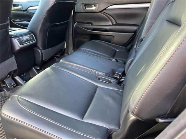 used 2017 Toyota Highlander car, priced at $18,610